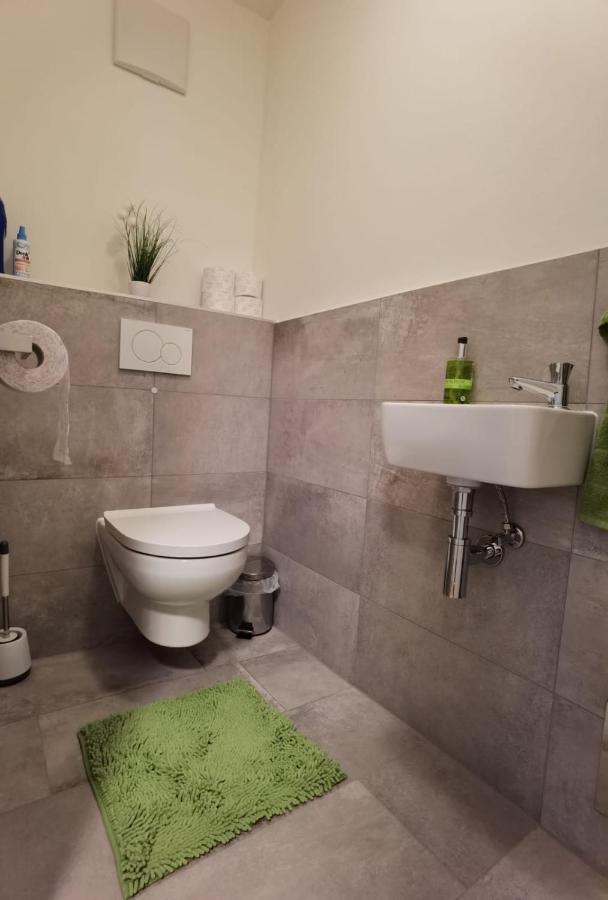 Eckberger Weinstrasse * Gamlitz