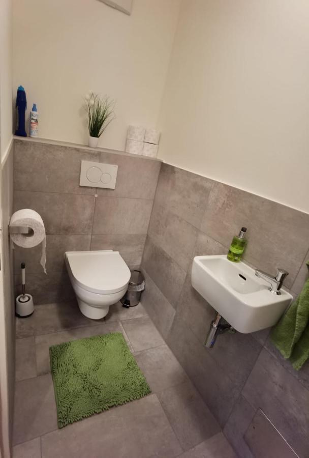 Apartment Eckberger Weinstrasse *