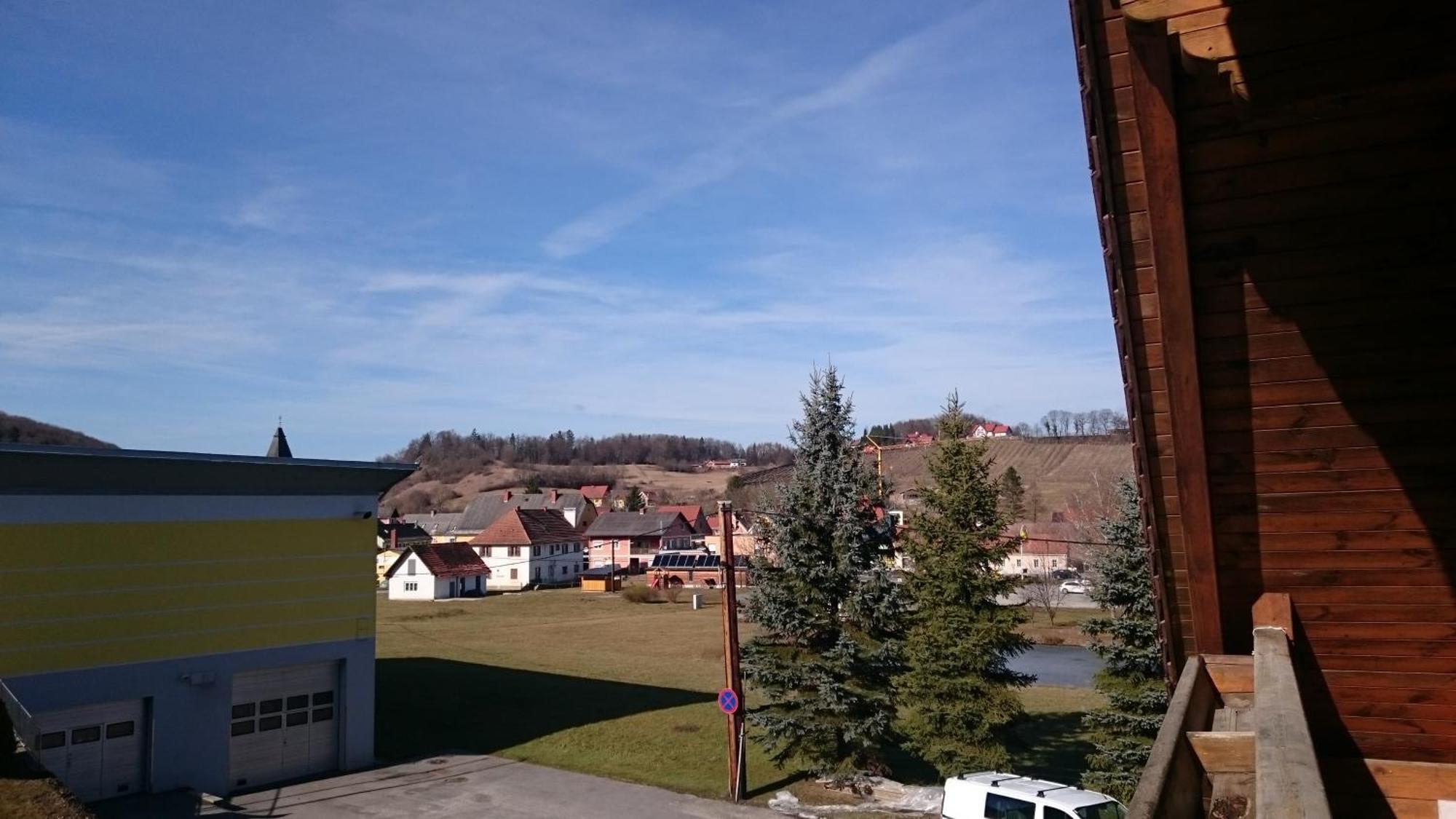 Eckberger Weinstrasse *
